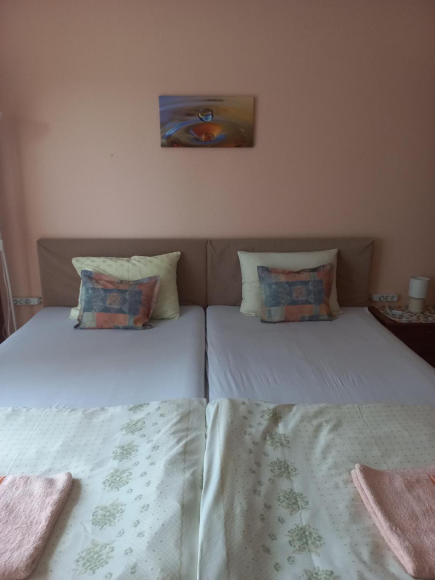 Hostel Bata Канижа Экстерьер фото