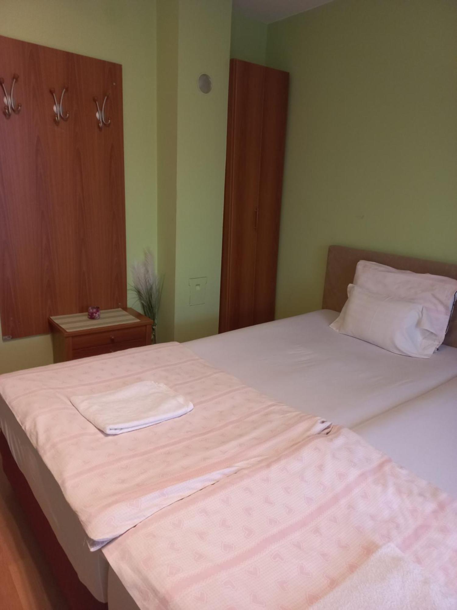Hostel Bata Канижа Экстерьер фото